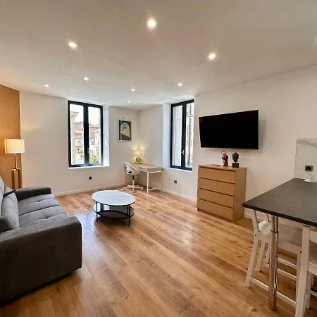 Apartment Du Palais