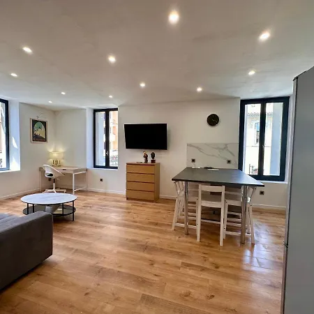 Du Palais Apartment