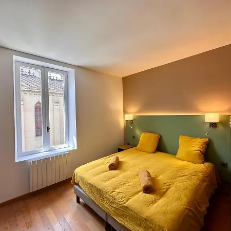 Apartment Du Palais